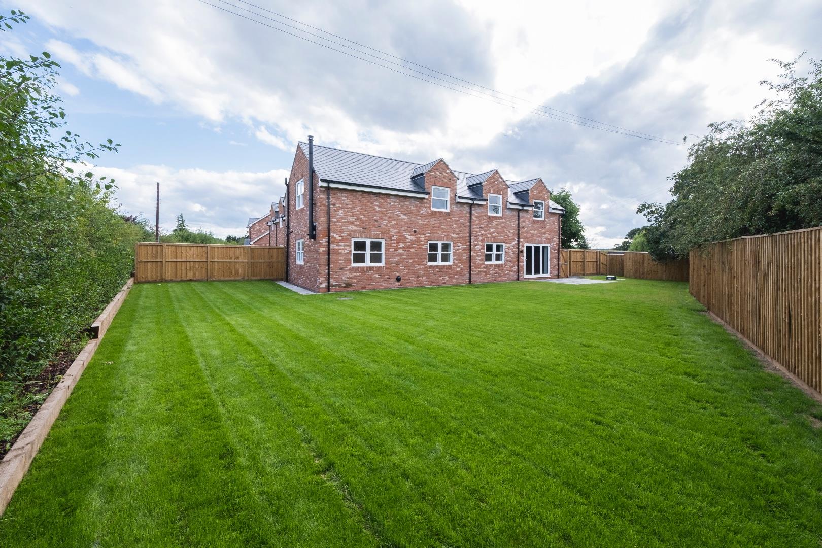 4 bedroom  Semi Detached House for Sale in Wettenhall