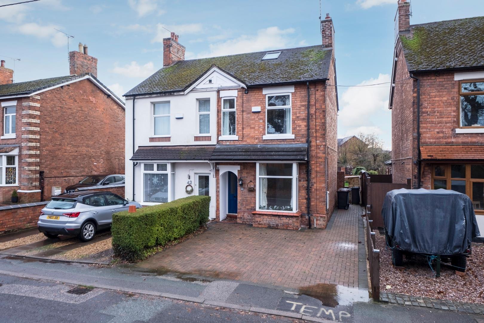 2 bedroom  Semi Detached House for Sale in Willaston