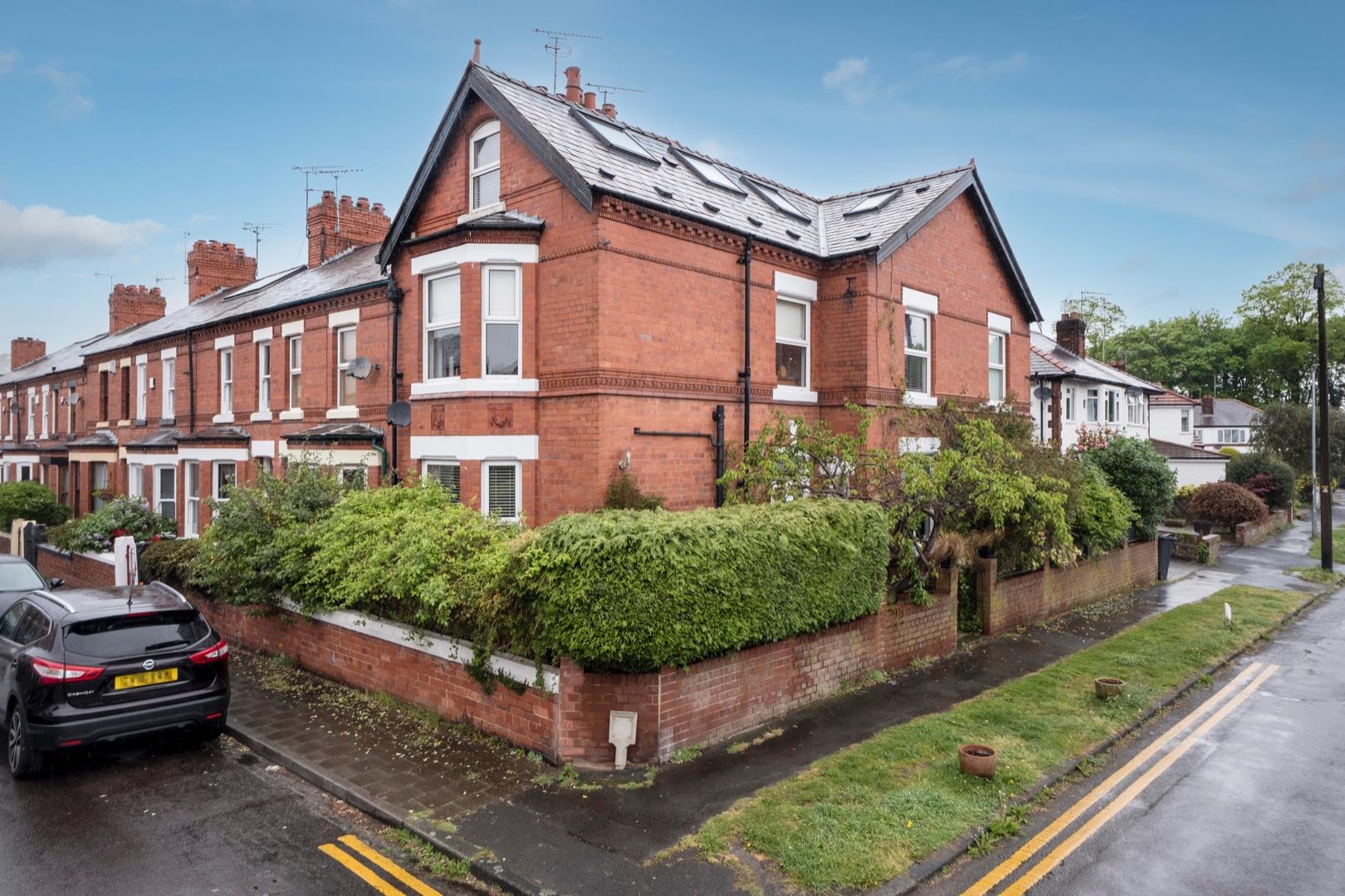 4 bedroom  End Terrace House for Sale in Hoole