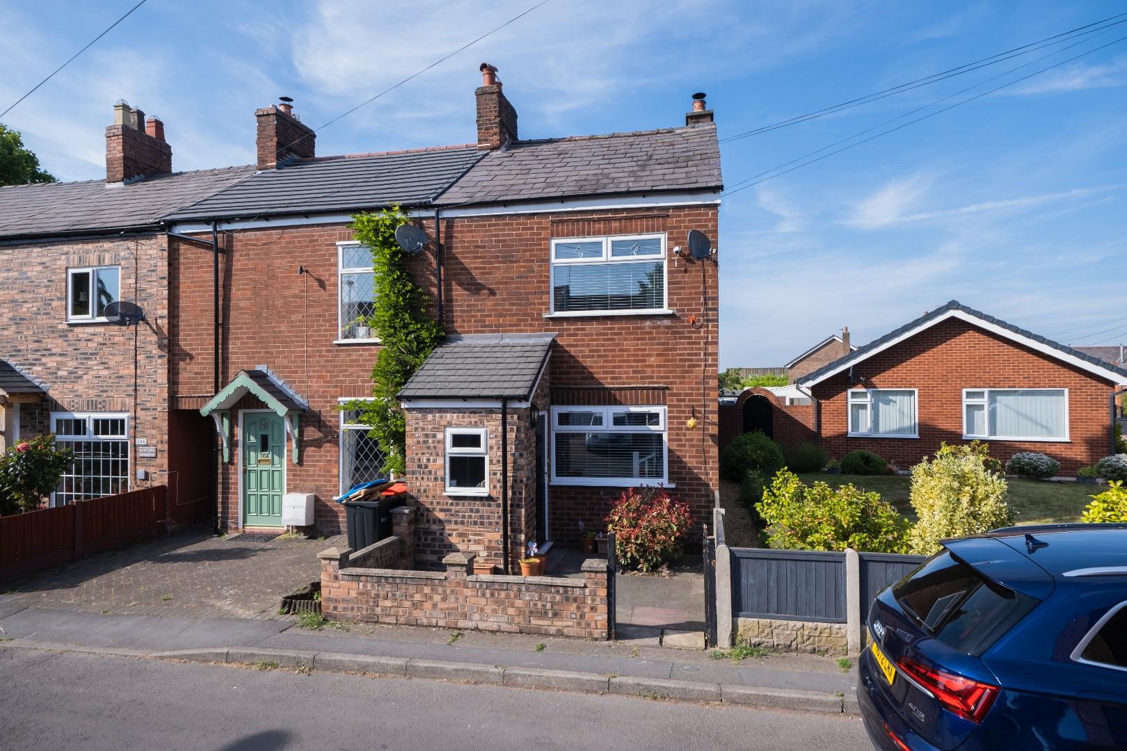2 bedroom  End Terrace House for Sale in Northwich