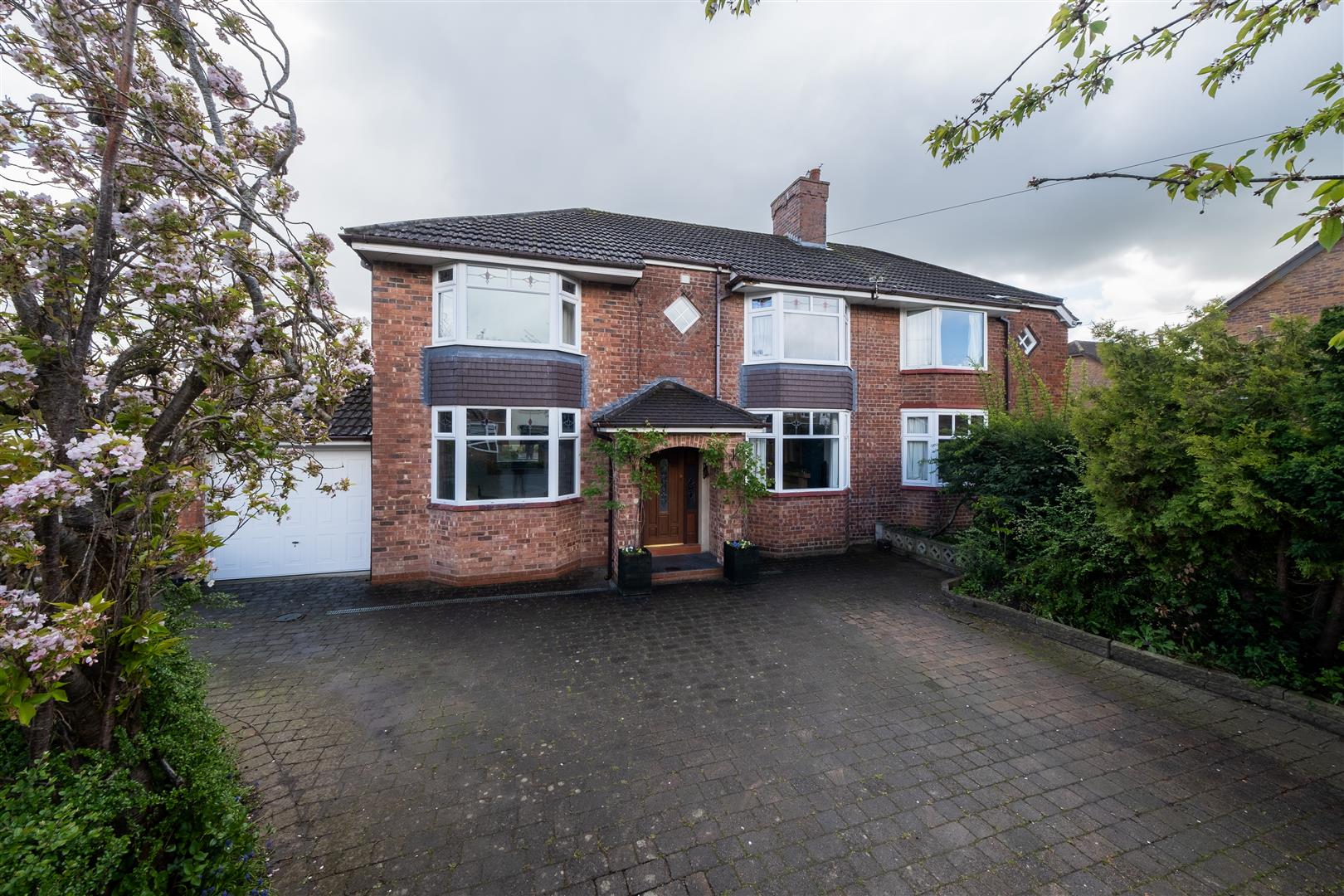 5 bedroom  Semi Detached House for Sale in Northwich